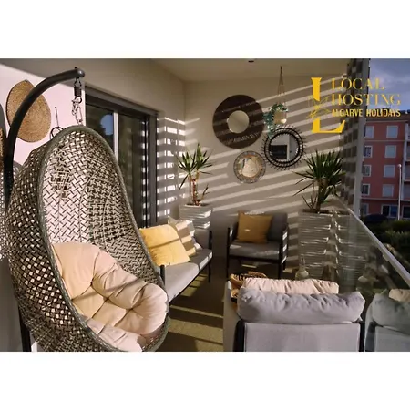 Flat Garden By Localhosting *