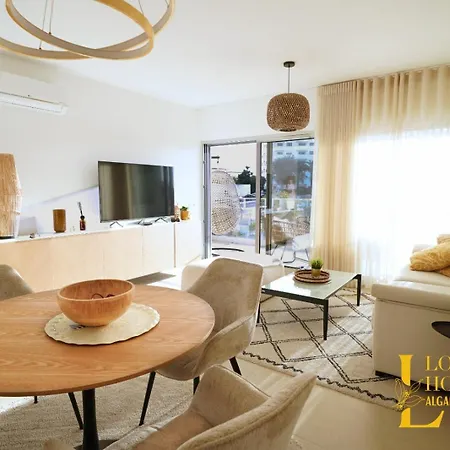 Flat Garden By Localhosting *