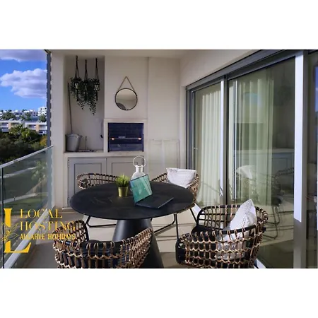 Apartman Garden Luxury By Localhosting *